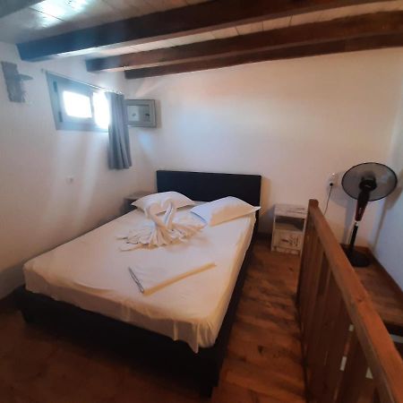Κυθνοσ Larerooms Merichas Екстер'єр фото