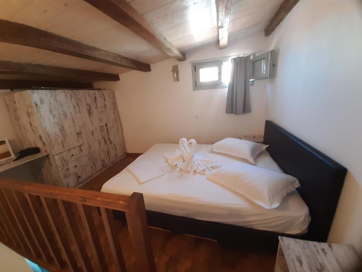 Κυθνοσ Larerooms Merichas Екстер'єр фото